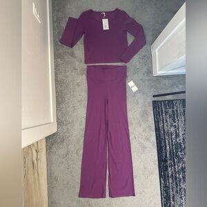 Pact Amethyst Karissa Bootcut Legging and Kinley Long Sleeve Top Large Purple